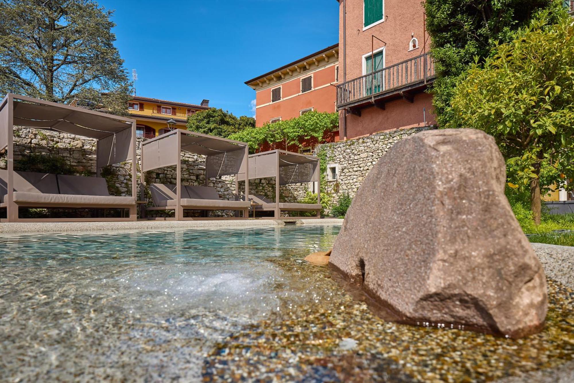 Lake Front Hotel Brenzone Exterior photo