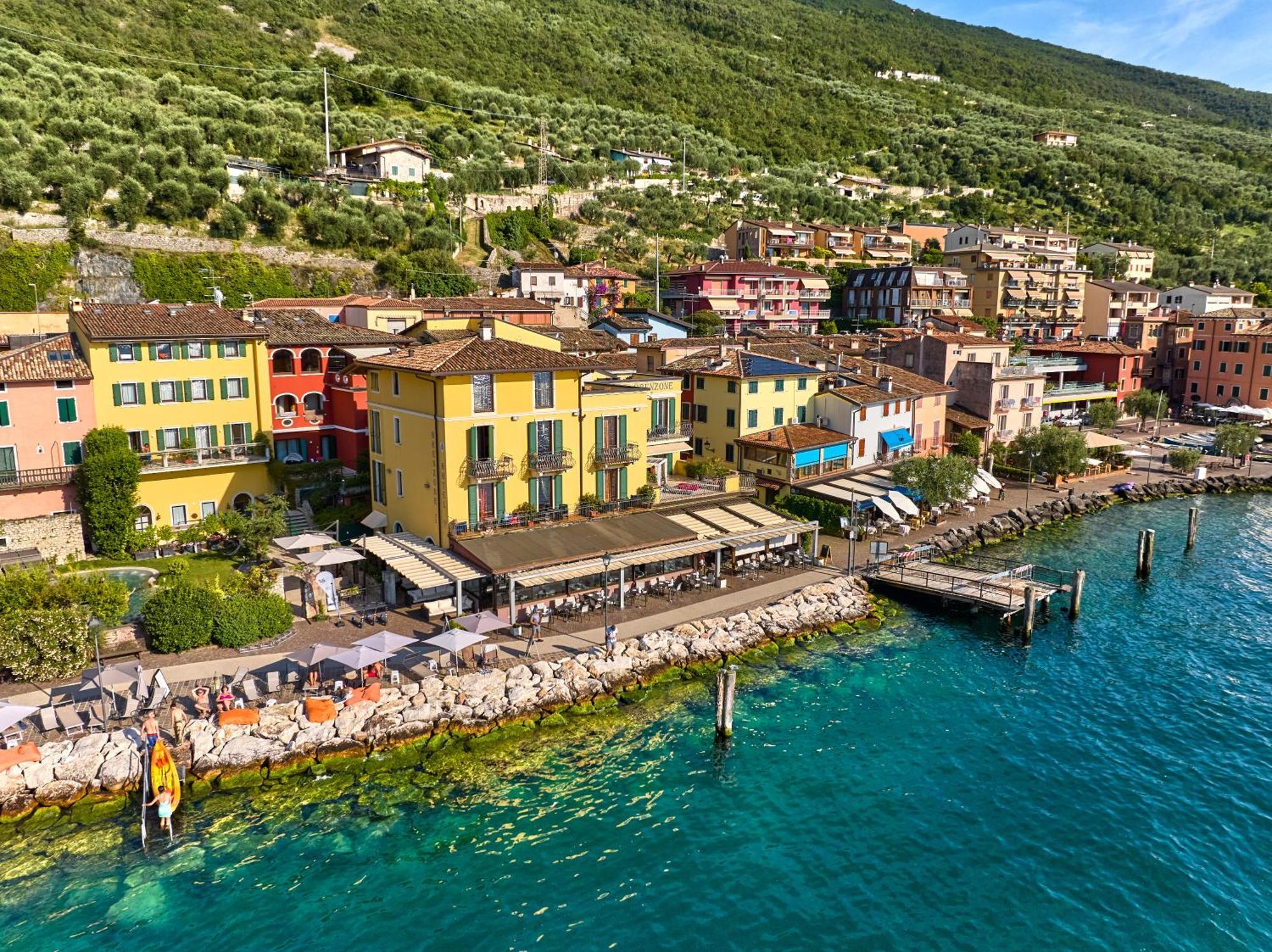 Lake Front Hotel Brenzone Exterior photo